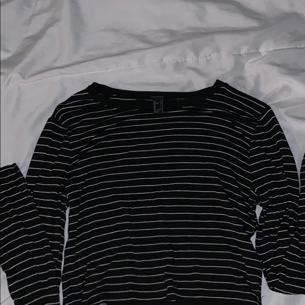 Forever 21 black and white stripped long sleeve